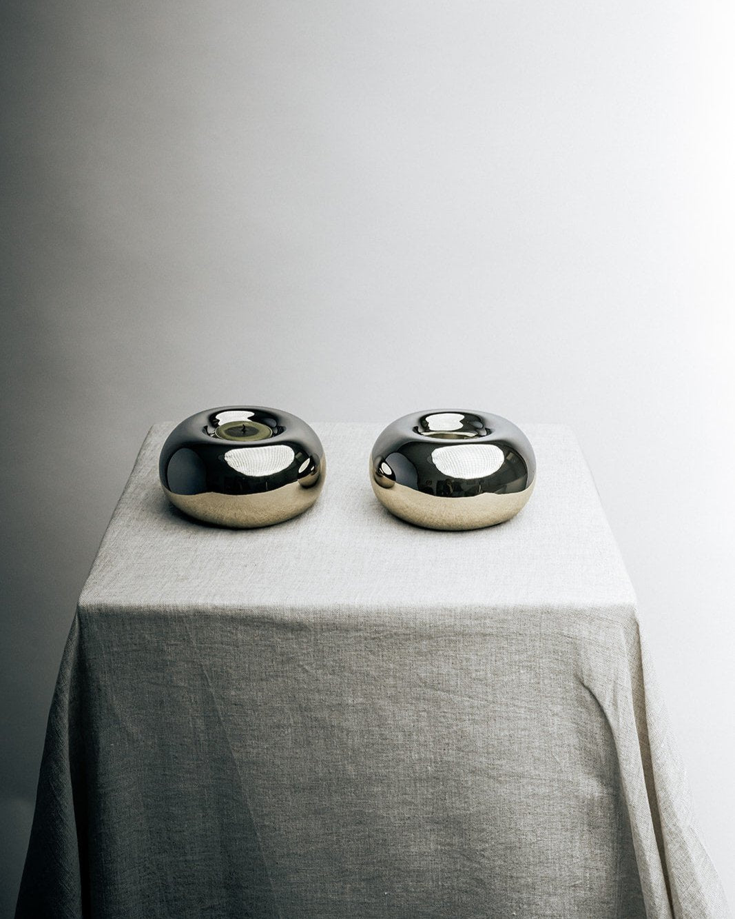CHROMA CANDLE HOLDER