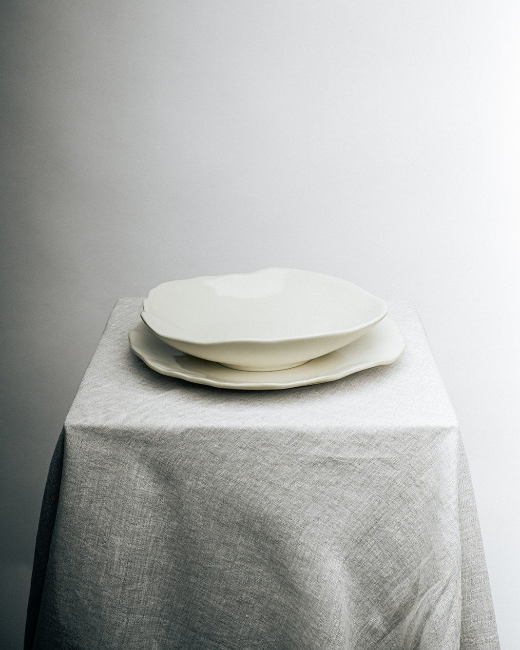 DONA PLATES