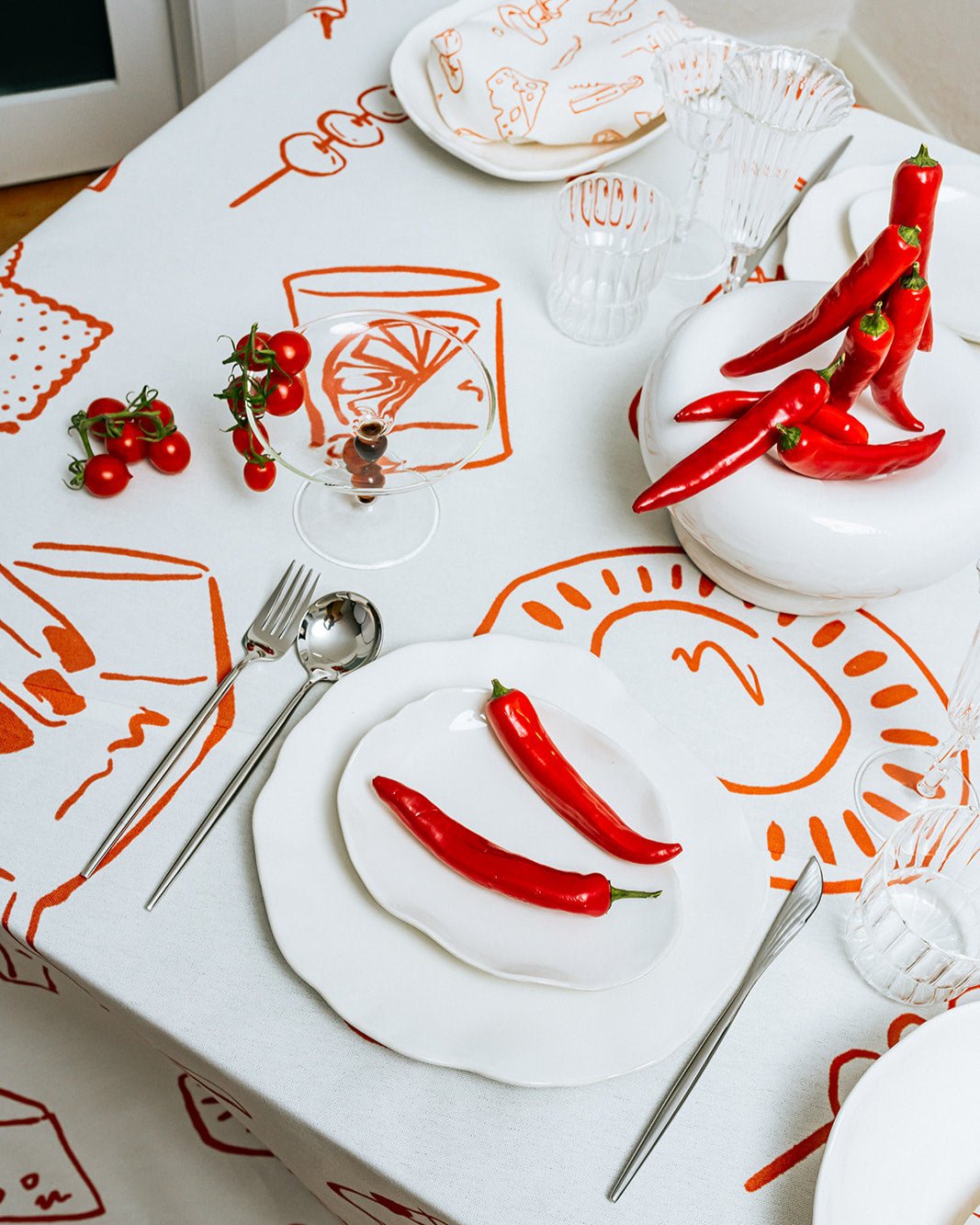 LA FESTA TABLECLOTH