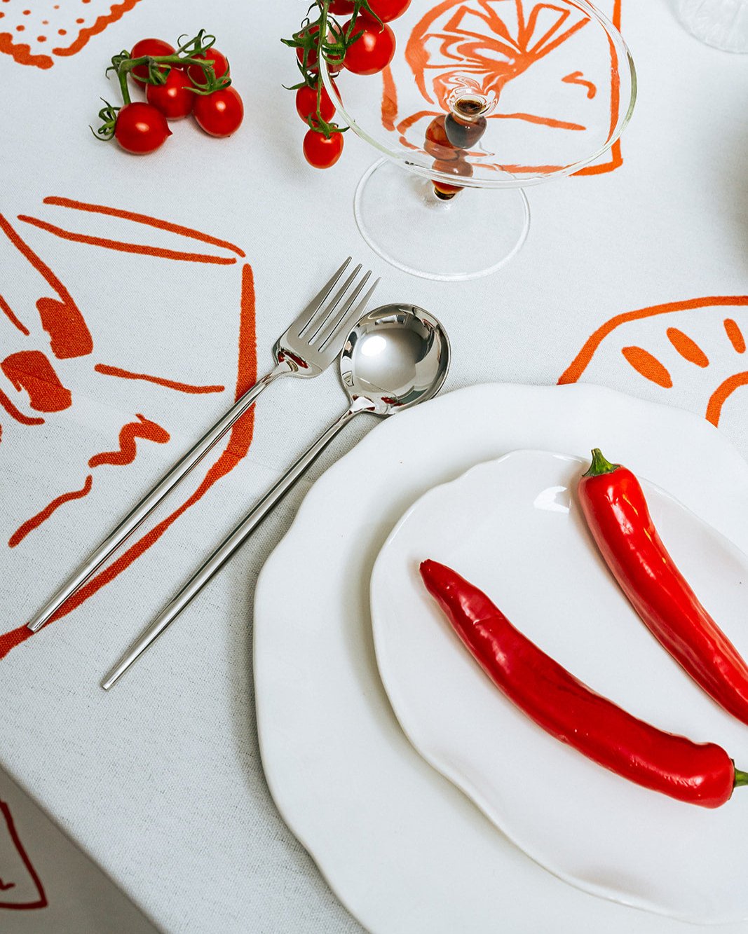 DONA PLATES