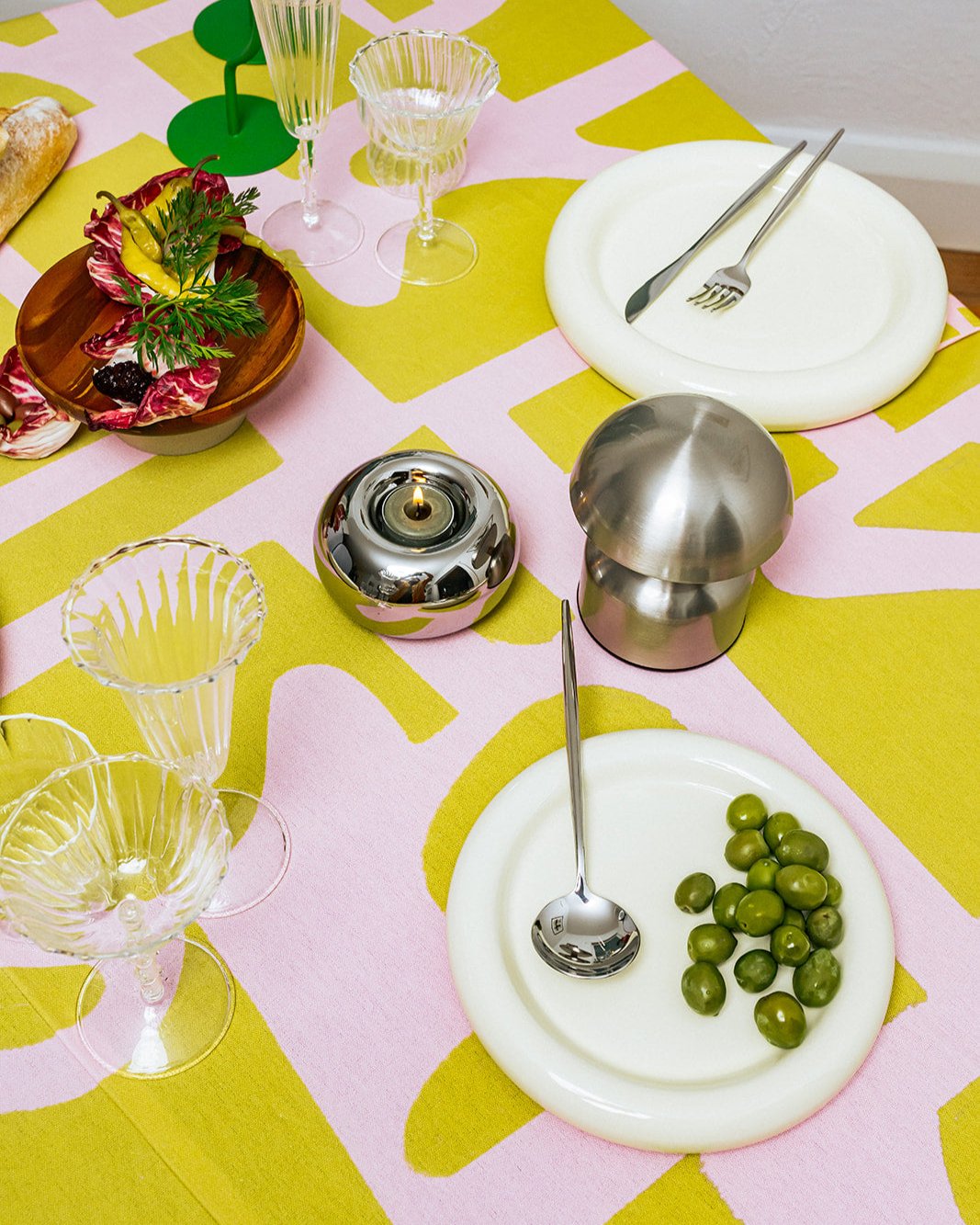 PINK LEMONADE TABLECLOTH