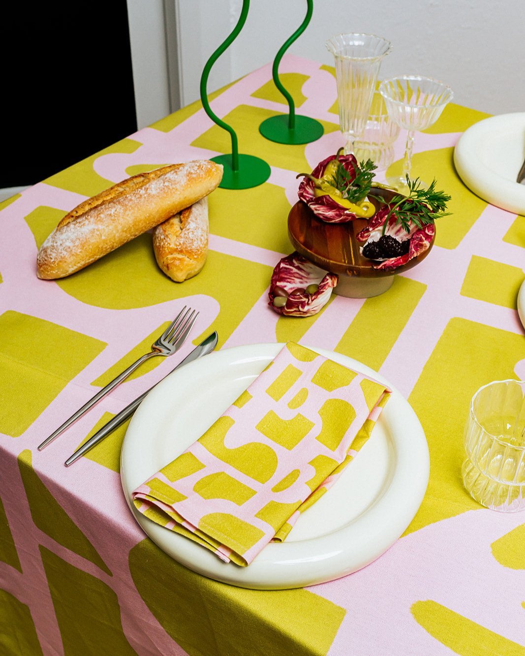PINK LEMONADE TABLECLOTH